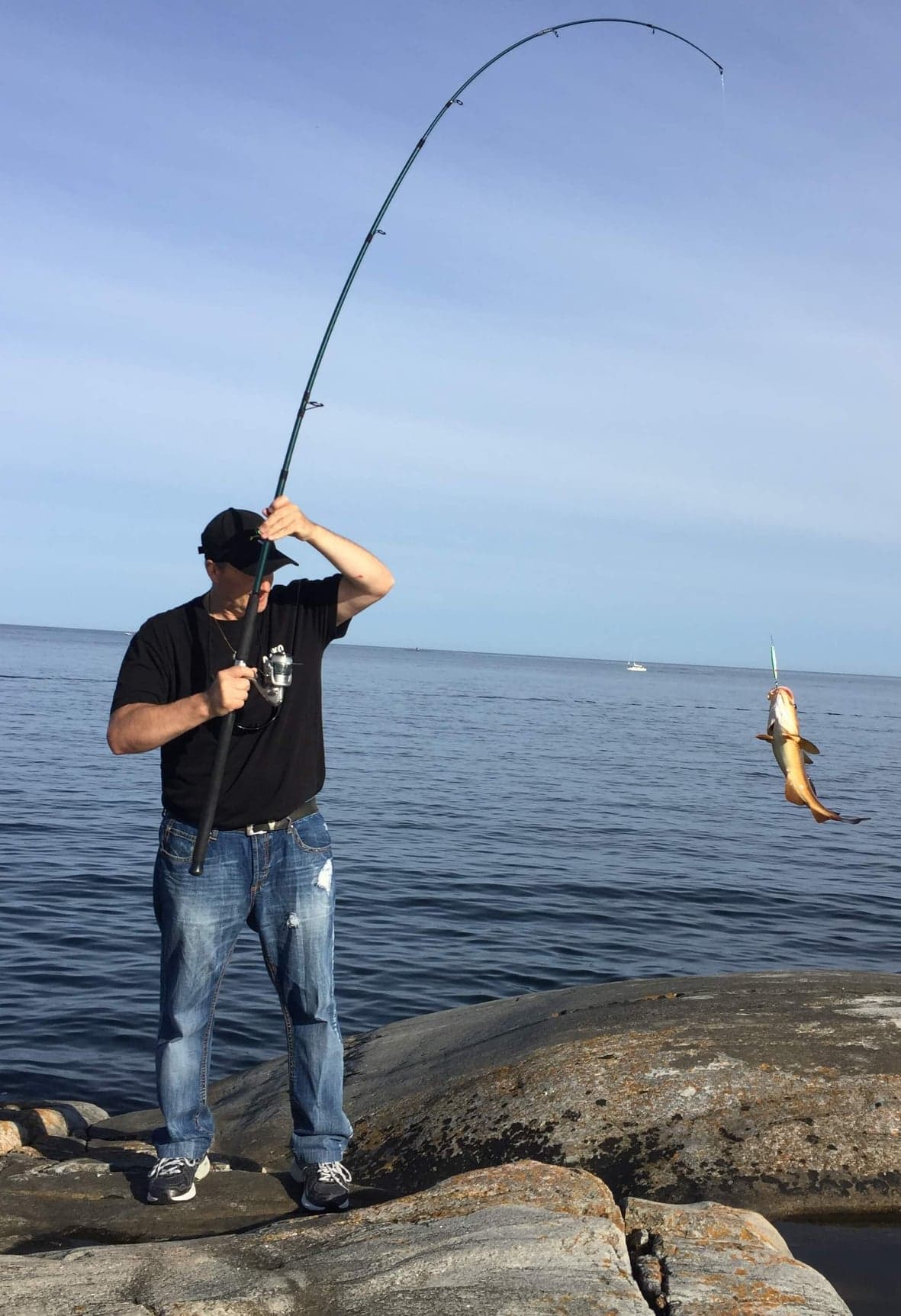 Wow, I am fishing! Beginning of the story - Norway fishing & nature